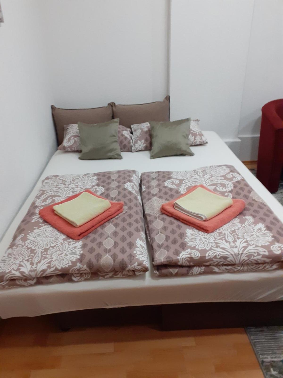 Apartamento Irma Tuzla Habitación foto